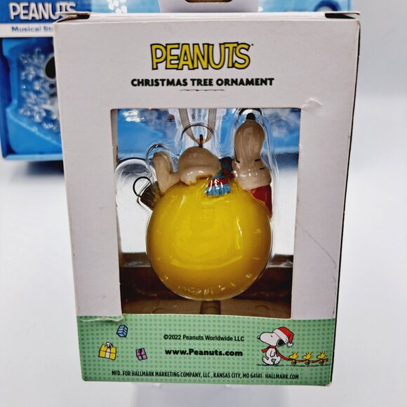 Peanuts Snoopy Winter Holiday Bundle Includes Ornaments & Musical Lights - Picture 10 of 13